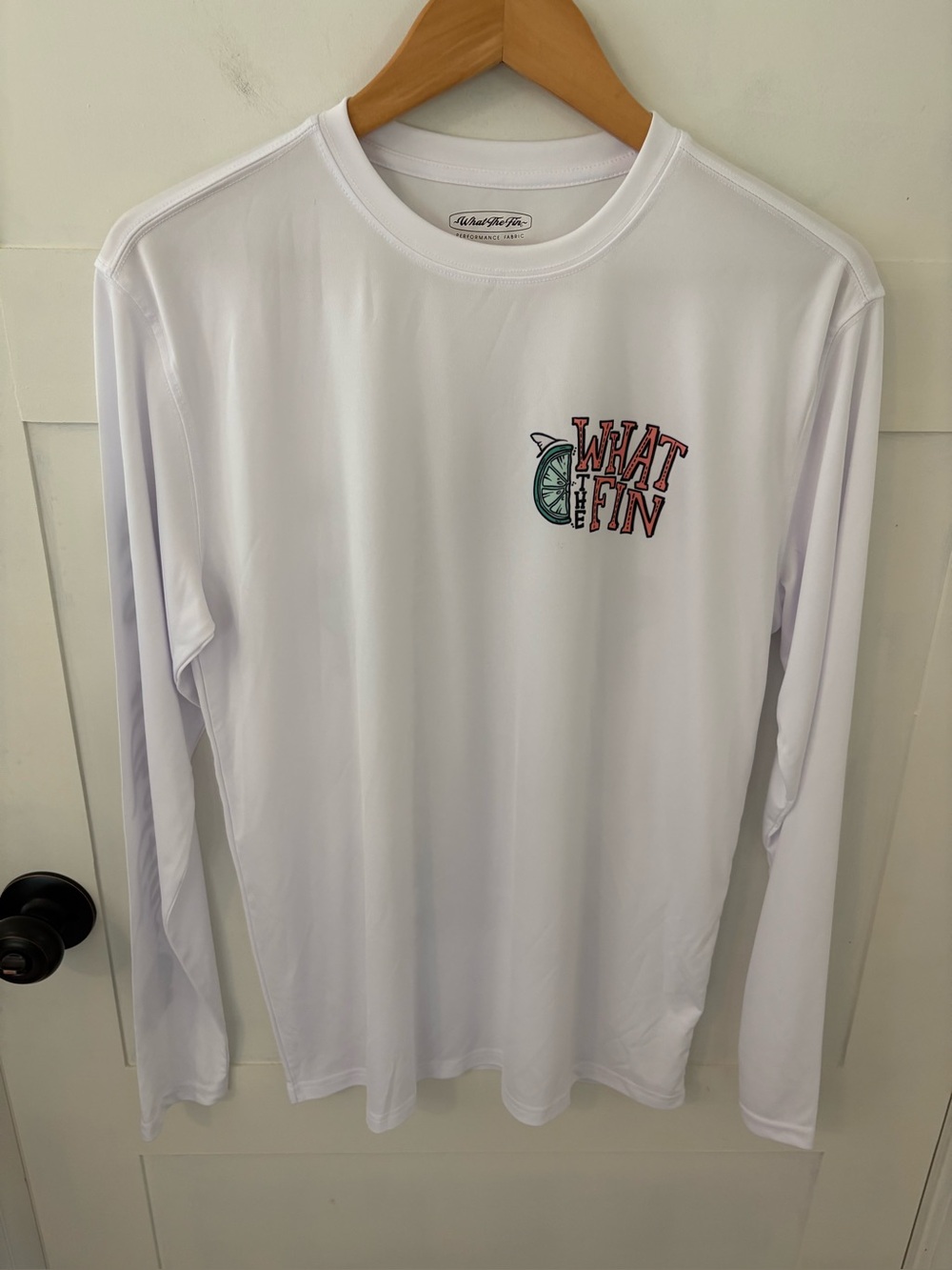 What the Fin Sugar Skull Margarita UPF 50+ Performance Shirt. Size Medium. - Picture 2 of 9